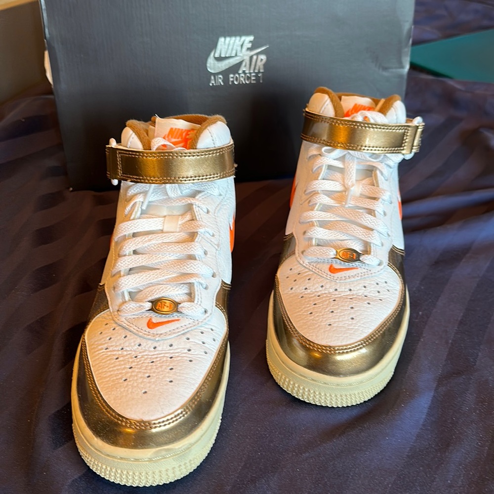 NIKE AF1 Mid M6.5 W8 worn once